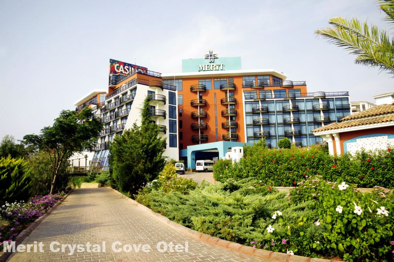 Merit Crystal Cove Hotel & Casino Fotoğrafı